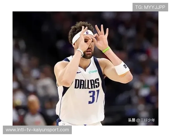 状元+克莱,辣眼睛!独行侠又输球,拉塞尔31分保留颜面! 状元+克莱,辣眼睛!独行侠又输球,拉塞尔31分保留颜面!